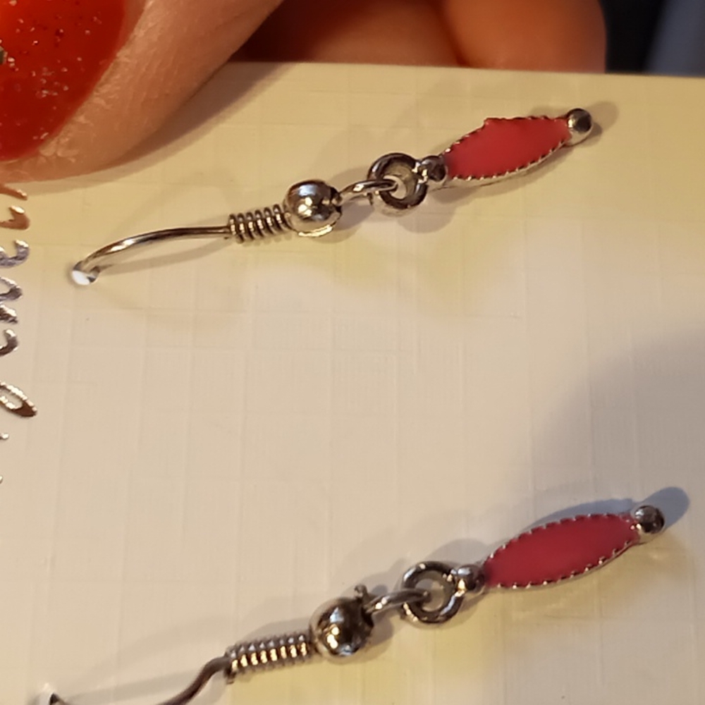 dangle earrings